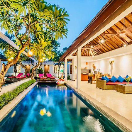Villa Olli Seminyak Exterior foto